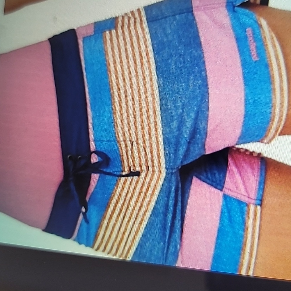 Women's Patagonia Wave Maker Board Surfing short Pink & Blue Stripe SZ 8 - Picture 15 of 15
